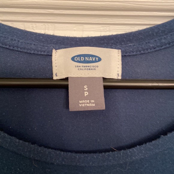 Blue tunic top from old navy. - Picture 2 of 3